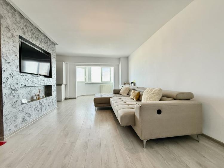 Apartament cu 2 camere de închiriat in Faleza Nord | Vedere la mare - 1