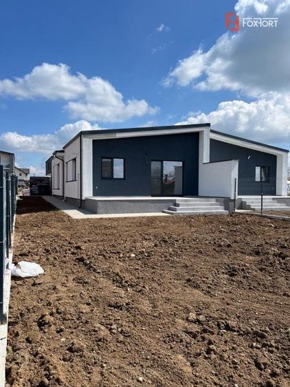 Duplex cu 3 camere si teren de 360 mp, zona Giarmata - 8