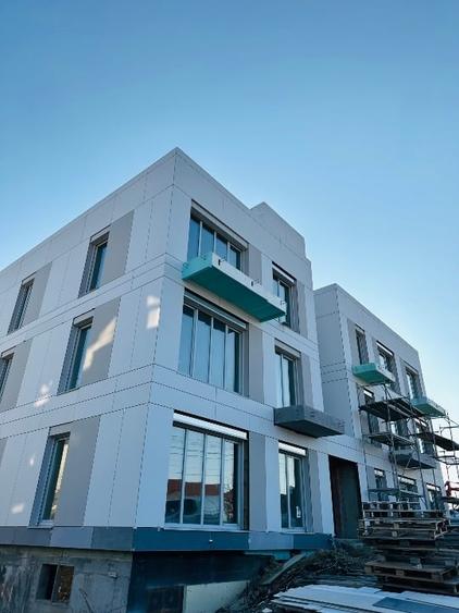 De vanzare apartament 3 cam + birou/dressing si parcare inclusa - 1