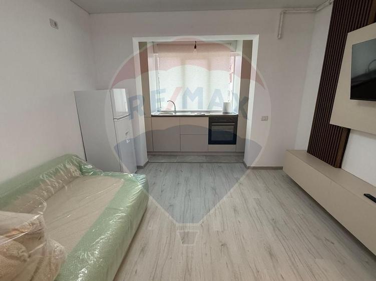 VANZARE Apartament cu 2 camere in zona Militari Residence - 3