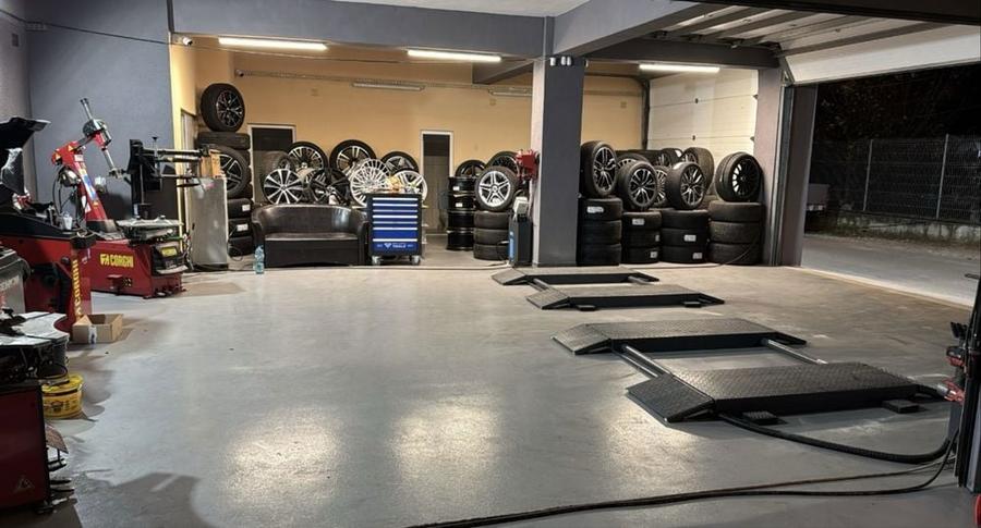 Spatiu comercial afacere la cheie P+1 300 mp teren 426 mp Baba novac - 4