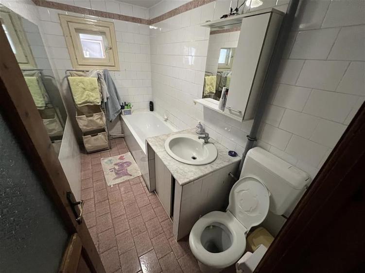 Apartament 4 camere, 100 mp, etaj 3, zona Longinescu - 12