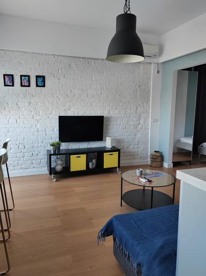 Apartament 2 camere Lux langa metrou Piata Romana - 9