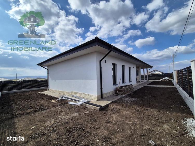 CASA PARTER 4 camere, 2 bai, 108mp, teren 400mp, Miroslava-Vorovesti - 3