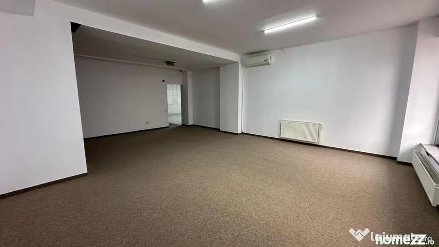 Spațiu comercial, de 250 mp, în ICIL