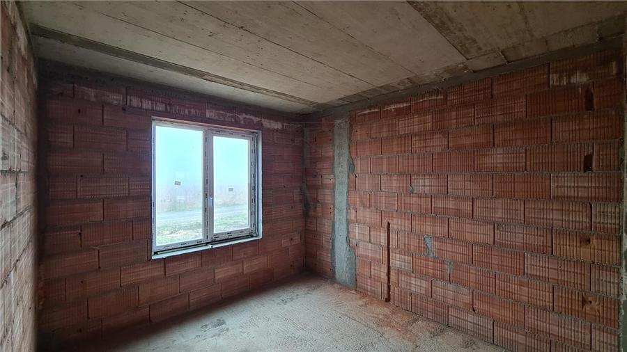 Duplex pe parter - personalizare interioara - zona linistita. - 12