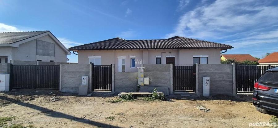 Casa Albina com Mosnita Noua Casa Albina com Mosnita Noua