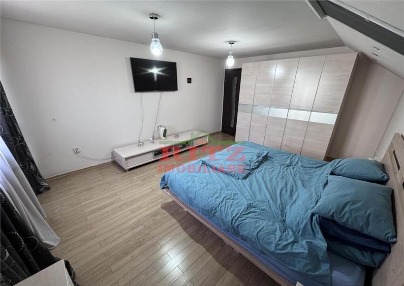 Vila garaj, zona Palatul de Justitie! - 13