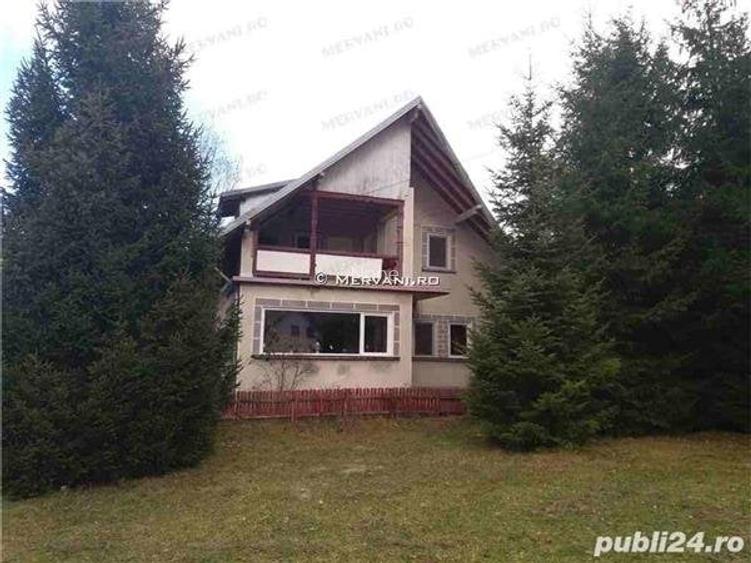 Casă cu 5 camere în Central Casă cu 5 camere în Central