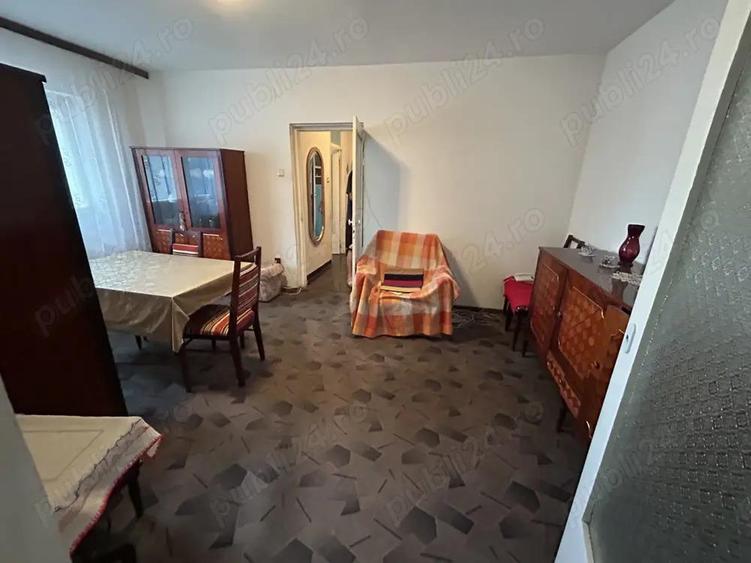 Vand apart.4 cam.st.117 mp,situat in Aradul-Nou,et.1 din 4,cu termoteca - 18