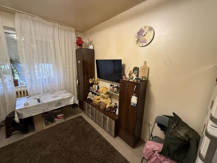 Garsoniera zona Abator - 2