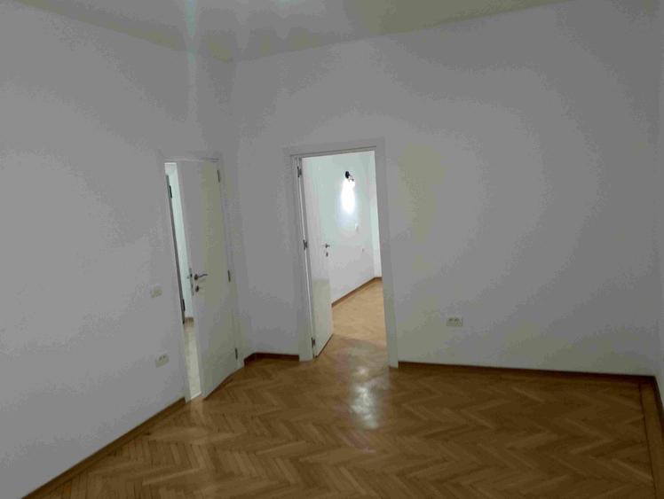 Cal. VICTORIEI, Amzei, Universitatea de Arte,lux, prima inchiriere - 18