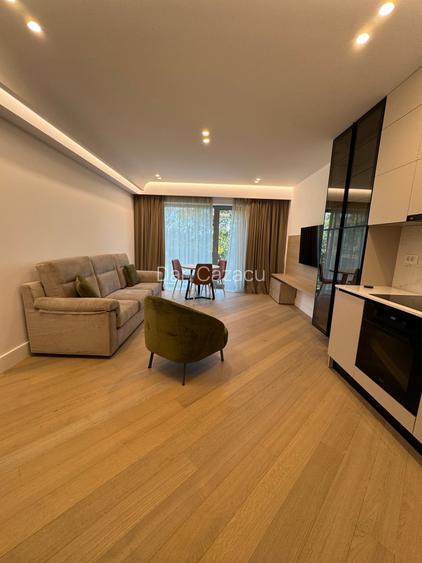 Cortina 126 | NOU | Parcare | 2 camere | Lux | Fara TVA Cortina 126 | NOU | Parcare | 2 camere | Lux | Fara TVA