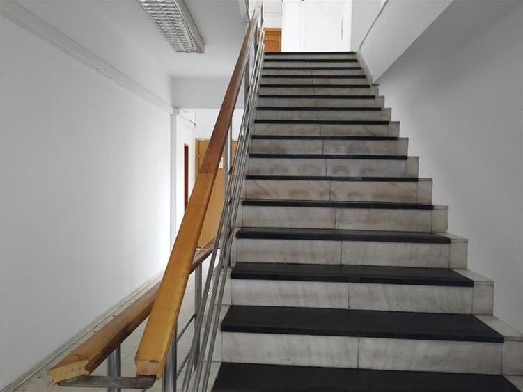 Spatii birouri de inchiriat in zona Mosilor - 100 mp - 3