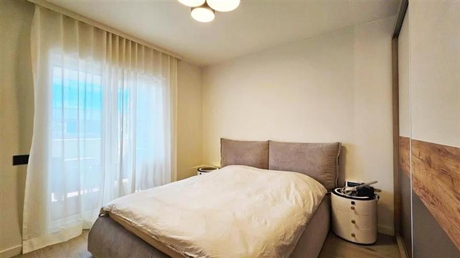 COMISION 0% Apartament premium, mobilat 3 camere 2 bai Dumbravita Kauf - 14