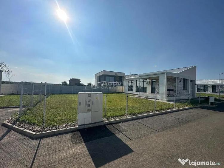 Casa parter moderna - Ostratu - 4 camere - 2 bai - 90mp - 39 - 6