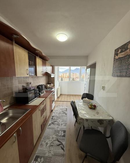 De inchiriat Apartament 3 camere Zona Astra 77mp,decomanda - 1