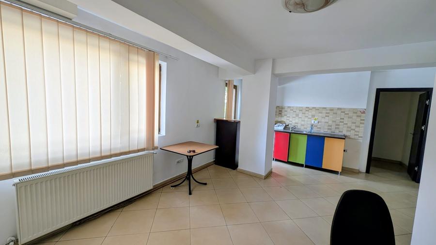 Bloc S+P+2E+M stradal,13 apt/birouri,instit.invatamant,airb&b,comerciale,clinica - 22