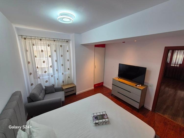 For Rent 90 mp 3 rooms - 7