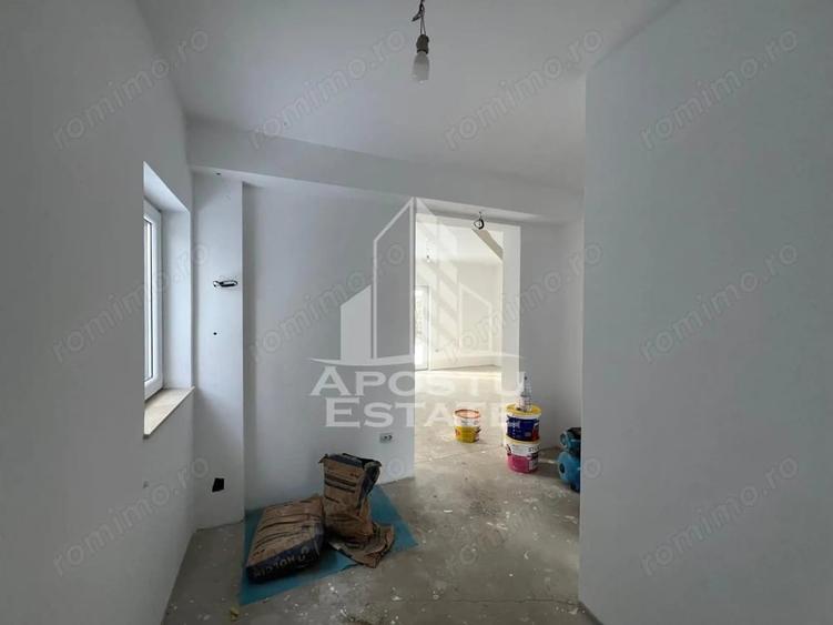 Casă cu 4 camere cu Teren 180 Mp în Giarmata