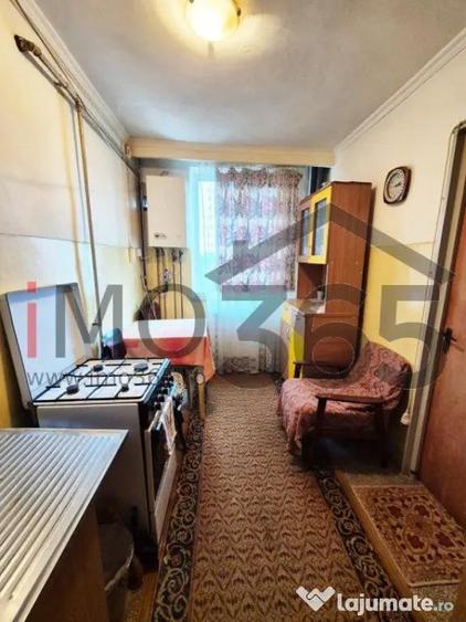 Apartament cu 2 camere decomandat în Craiovei