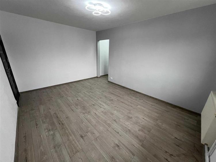 Apartament cu 2 camere semidecomandat în Hipodrom 4