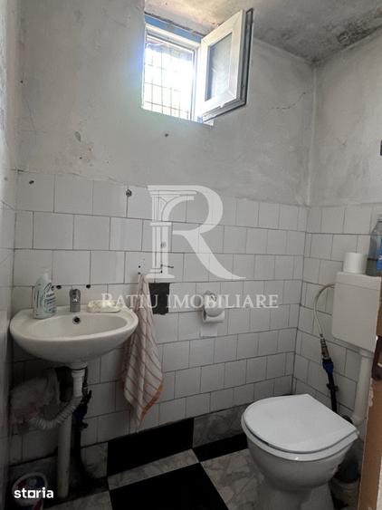 Spațiu comercial, de 81 mp, în Iosia