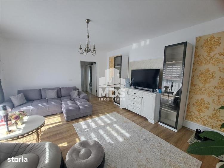 Apartament cu 2 camere semidecomandat, mobilat în Lipovei