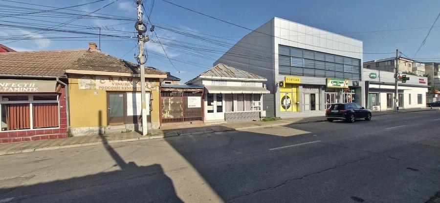 Spațiu comercial, de 90 mp, în Central