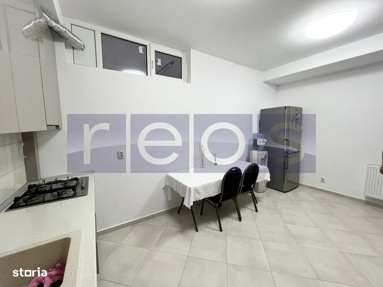 Apartament cu 3 camere decomandat în 1 Mai