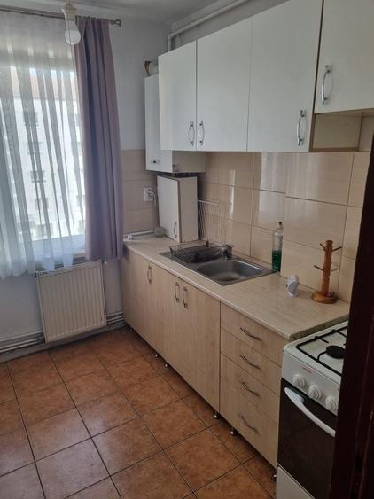 Inchiriez ap 2 camere decomandat,Terezian - 2