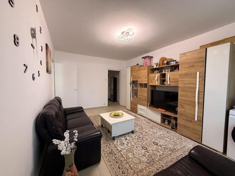 Apartament 2 camere, 51 mp, etaj 7/10, posibilitate centrală proprie, Pantelimon - 1