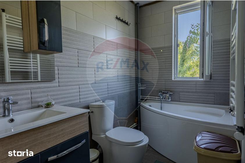 Casă cu 3 camere cu Teren 160 Mp în Central