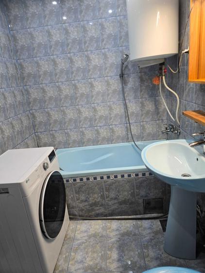 Apartament cu 2 camere decomandat în Exterior Vest