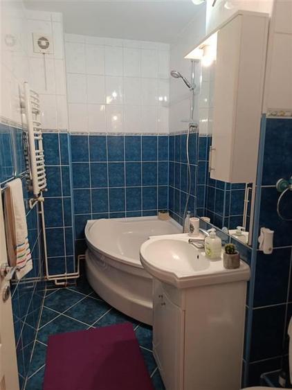 Apartament 3 camere decomandat | Loc de parcare | Harmanului - 11