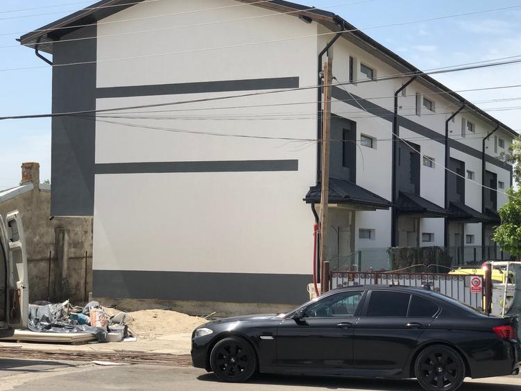 Proiect nou pozitie foarte buna. P+1+M. 5 cam - 1