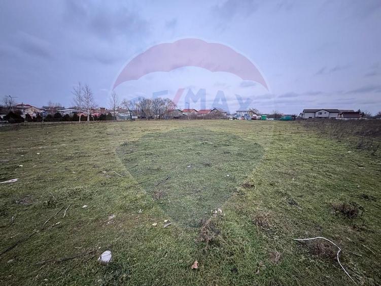 Teren 2.819 mp in Sectorul 5, sub 100 EUR/mp, dezvoltare rezidențială - 5