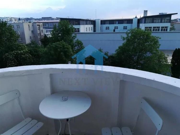 Apartament 1 camera, The Office - 7