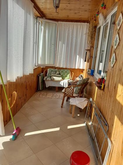 Vand casa cu teren. - 4