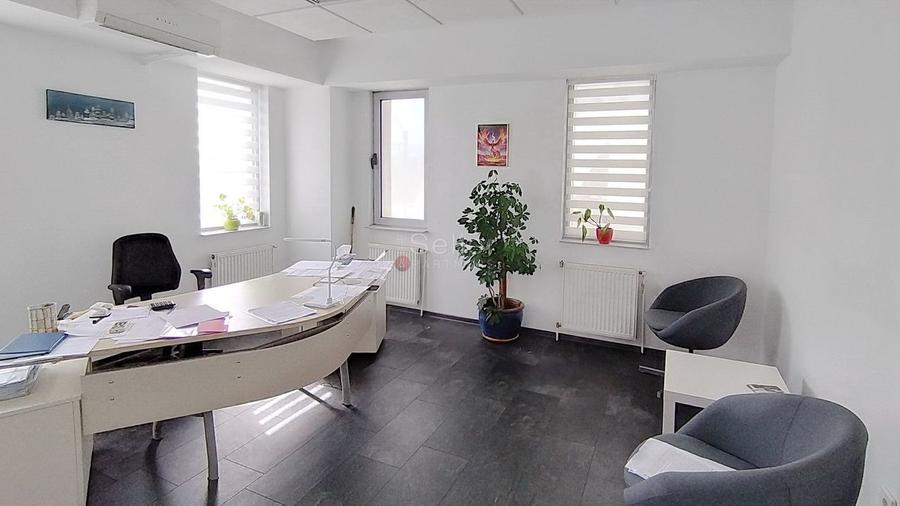 Suprafata generoasa Pret atractiv - 6