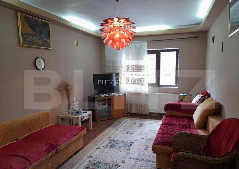 Apartament 3 camere, decomandat, 73mp, zona Predeal