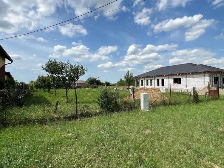 Proprietar, fara comision, teren+constructie, situata in localitatea Dinias,22km de Timisoara - 7