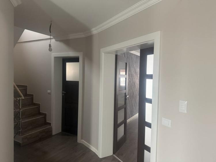 Casa S+P+1, 280 mp utili, 2000 mp teren, zona Podari - 3