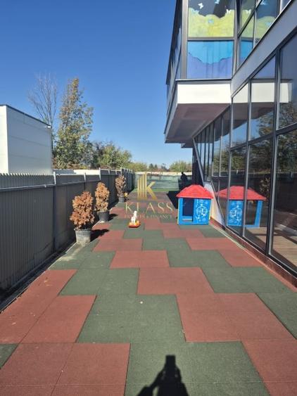 Spatiu Comercial de VANZARE – British Village, Tunari - 2