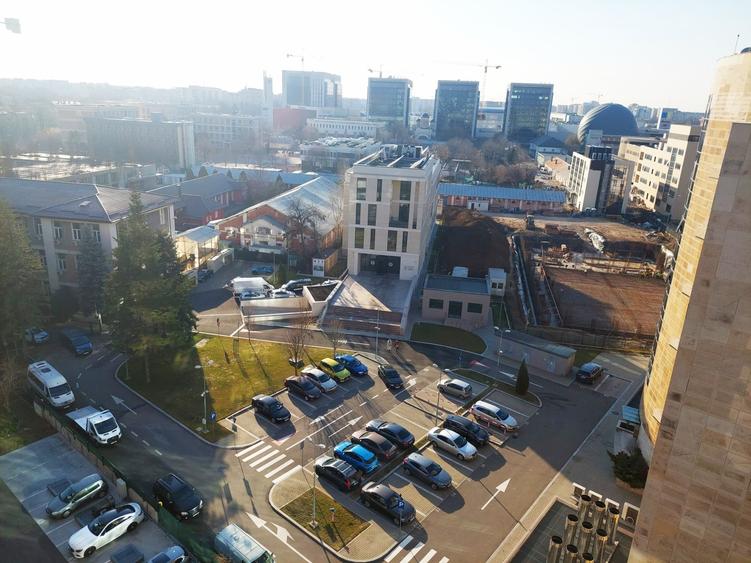 | CORTINA ACADEMY |  3 CAMERE | PANORAMA URBANA | ETAJ 8 | BUCATARIE INCHISA | - 3