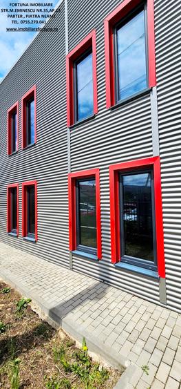 Complex imobiliar:cladire birouri,2 hale noi si 3424mp teren, Piatra Neamt - 1