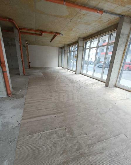 Spatiu comercial - 2