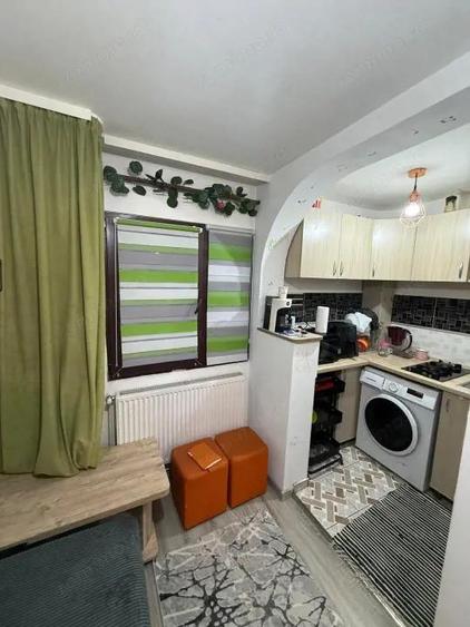 Garsoniera decomandata, 34,90 mp, zona Rovine - 2