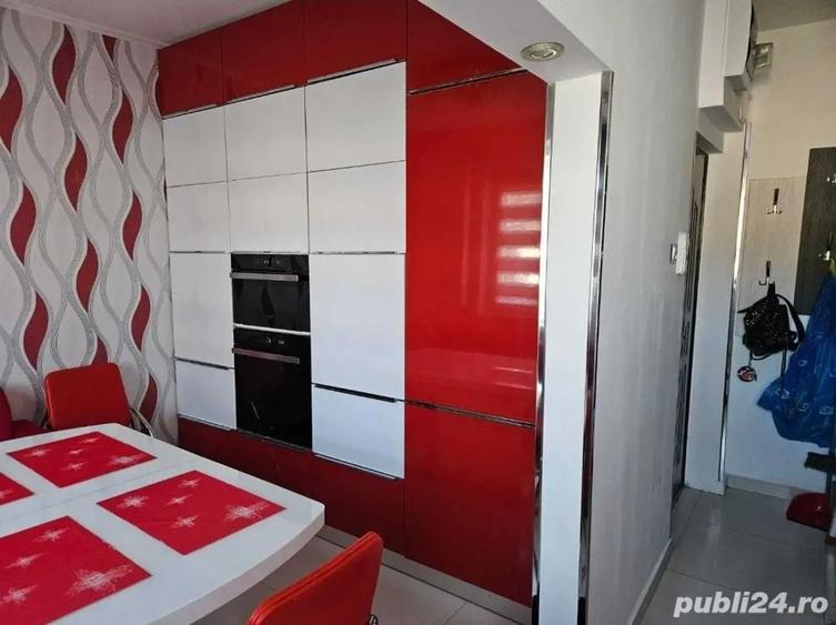 Vand apartament 3 camere Nufarul - 1