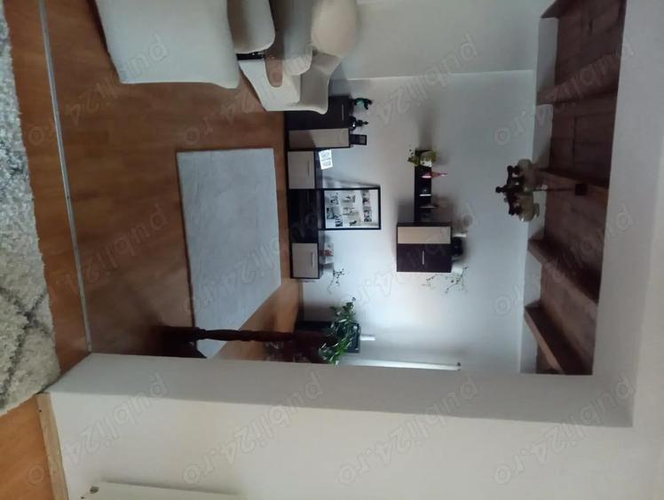 Casa renovata cu piscina - 6